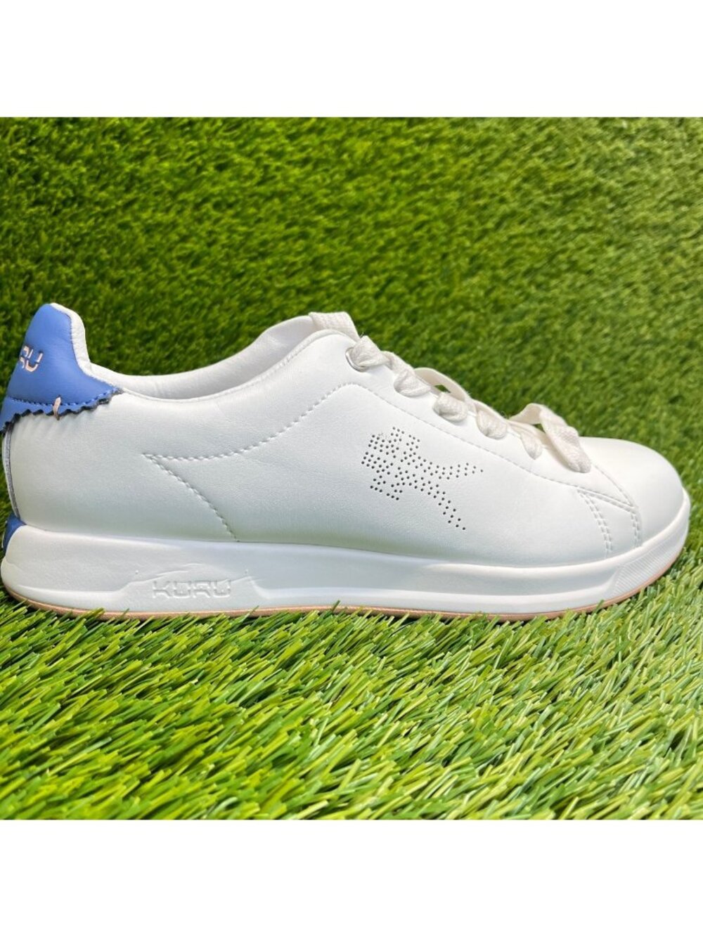 Kuru Roam Classic Court Womens Size 8 White Blue Athletic Leather Shoes Sneakers